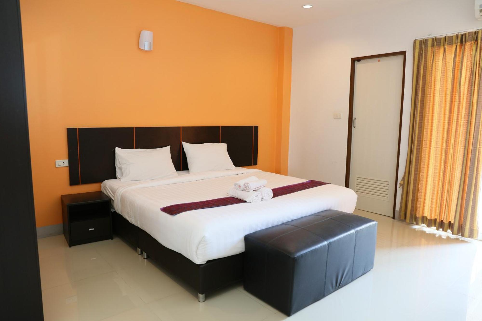 La Viva Hotel Buriram Dış mekan fotoğraf
